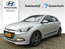 Hyundai i20 - 1.2 HP i-20 Fresh edition dec 2017 lm sportwielen, Micheling banden, sierlijst set spo