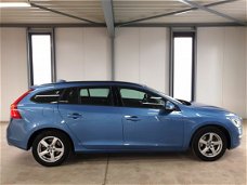 Volvo V60 - 2.0 D3 Nordic+ navi pdc trekhaak