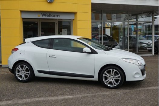 Renault Mégane Coupé - 1.6 16V 110 Dynamique (Auto vd Week €500, - afgeprijsd) - 1