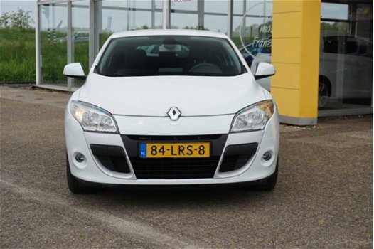 Renault Mégane Coupé - 1.6 16V 110 Dynamique (Auto vd Week €500, - afgeprijsd) - 1