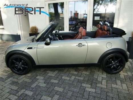 Mini Mini Cabrio - 1.6 One Sidewalk Nw. Staat, 1e Eigenaar - 1