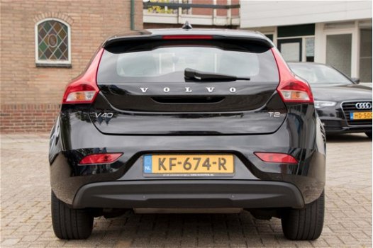 Volvo V40 - 2.0 T2 Kinetic Autom.Airco | Alu.Velgen | Navi | Achteruitrijcamera - 1