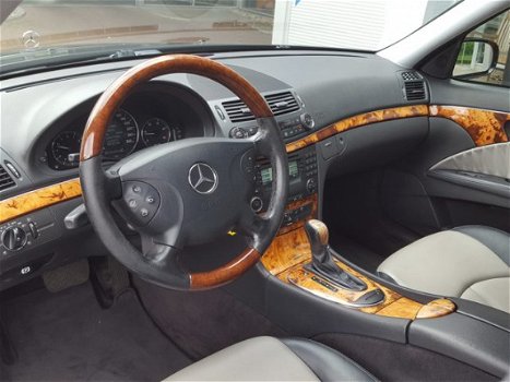 Mercedes-Benz E-klasse - 200 CDI 122PK AUTOMAAT ELEGANCE | NAVI | LEDER | CLIMA | CRUISE | PDC V+A | - 1