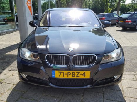 BMW 3-serie - 325XI 218PK X-DRIVE BUSINESS LINE | NAVI PROFESSIONAL | LEDER | XENON | CLIMA | CRUISE - 1