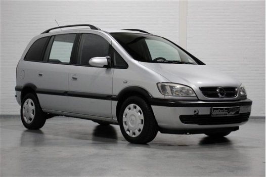 Opel Zafira - 2.0-16V DTi Automaat, Grijs Kenteken apk 6-2020 - 1