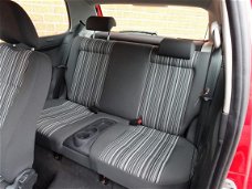 Volkswagen Fox - 1.4 Trendline Airco, Cntr vergr, Elec spiegels