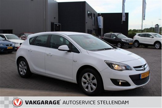 Opel Astra - 1.4 Turbo Blitz - 1