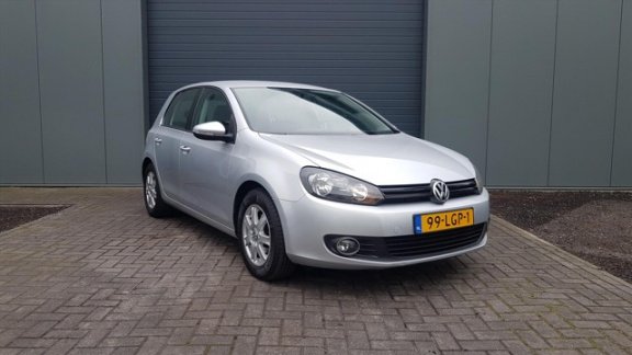 Volkswagen Golf - 1.6 TDI 105PK 5DEURS HIGHLINE BlueMotion - 1