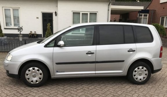 Volkswagen Touran - 1.9 TDI Trendline Met een jaar APK - 1