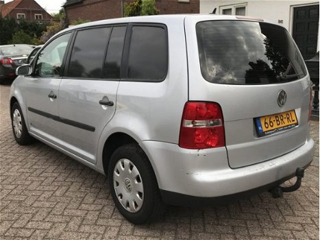 Volkswagen Touran - 1.9 TDI Trendline Met een jaar APK - 1