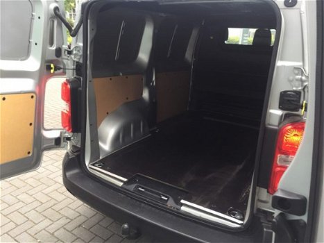 Peugeot Expert - Pro 2.0 BLUEHDI 120PK 2500KG trekgewicht, Navigatie - 1