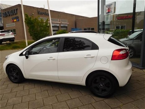 Kia Rio - 1.2 Design Edition - 1