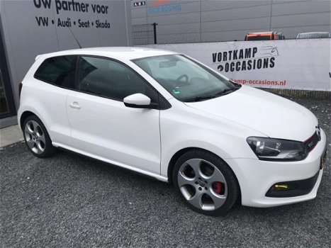 Volkswagen Polo - 1.4 TSI DSG GTI N.A.P / DEALERONDERHOUDEN - 1