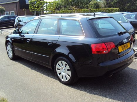 Audi A4 Avant - 1.6 Pro Line - 1