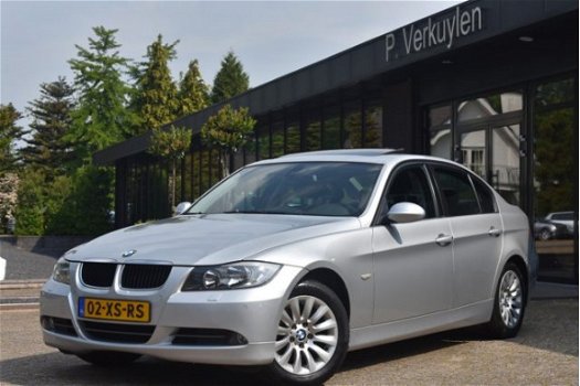 BMW 3-serie - 320I High Executive Navi Schuifdak Cruise Control Trekhaak - 1