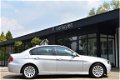 BMW 3-serie - 320I High Executive Navi Schuifdak Cruise Control Trekhaak - 1 - Thumbnail