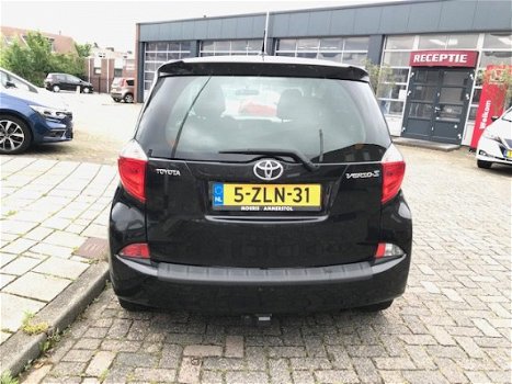 Toyota Verso S - 1.3 VVT-i 99pk Comfort Plus - 1