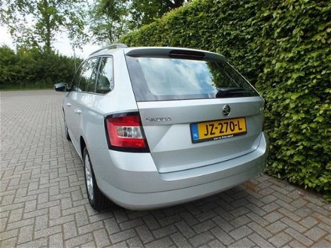 Skoda Fabia Combi - 1.0 Style Airco, Sportvelgen - 1