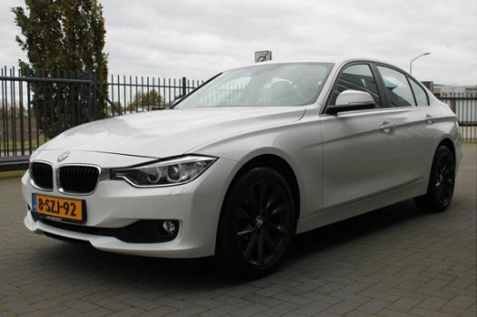 BMW 3-serie - 316i Executive / 136 PK / dealer onderhouden / Origineel NED-BMW - 1