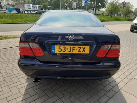 Mercedes-Benz CLK-klasse Coupé - 200 K. Avantgarde Cruise / Elek. ramen / Radio - 1