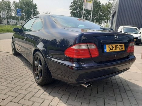 Mercedes-Benz CLK-klasse Coupé - 200 K. Avantgarde Cruise / Elek. ramen / Radio - 1