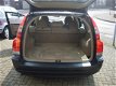 Volvo V70 - 2.4 T COMF AUT5 / YOUNGTIMER / 7-ZITS - 1 - Thumbnail