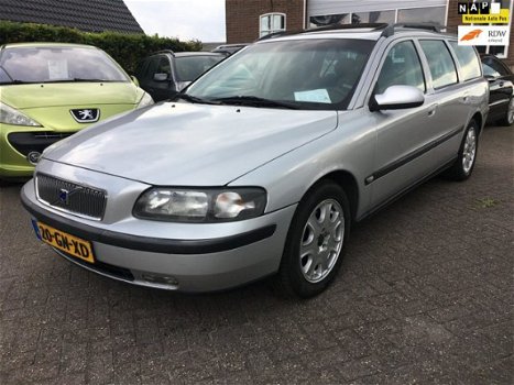 Volvo V70 - 2.3 T-5 Comfort Line 7 persoons Bj 2001 inruil mogelijk Youngtimer - 1