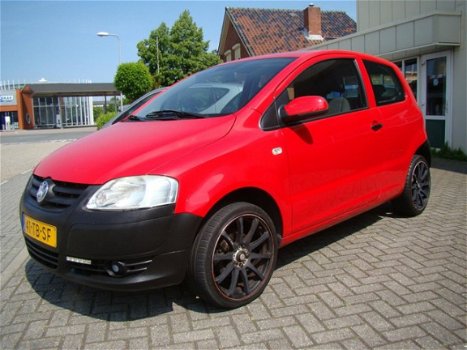 Volkswagen Fox - 1.4 Trendline - 1