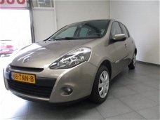 Renault Clio - 1.2 Airco / 5 drs / Eerste eigenaar