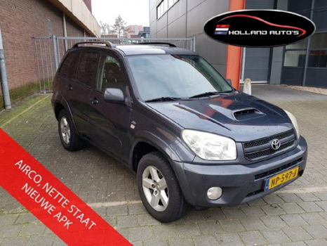 Toyota RAV4 - 1