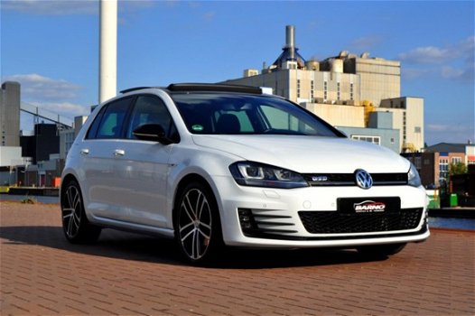 Volkswagen Golf - 2.0 GTD Sport&Sound|Alarm 3|Garantie - 1
