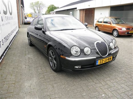 Jaguar S-type - cars 3.0 V6 Executive jongtimer - 1