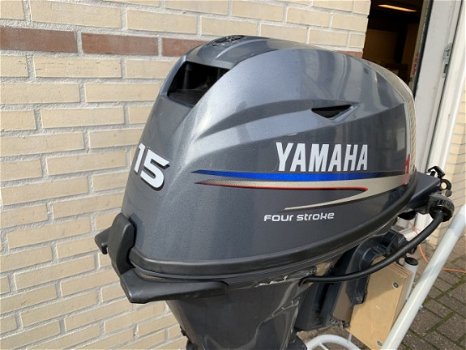 Yamaha 15 pk Kortstaart afstandbediend 4tak - 4