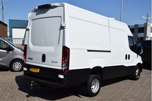 Iveco Daily - 35C14 L2H2 Dubbel lucht Trekgewicht 3.500kg. 02-2017 - 1