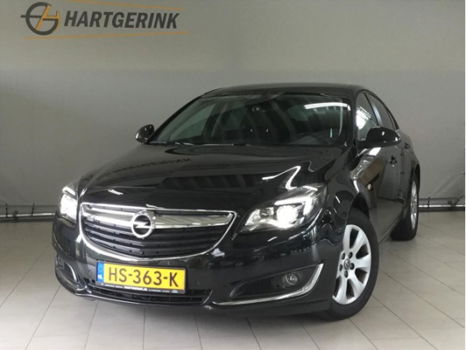 Opel Insignia - 1.4 Turbo 140pk 5D Business+ *Leder/Navi/Xenon - 1