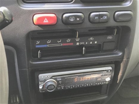 Suzuki Alto - 1.1 GL Jubilée (bj 2004) MET NIEUW APK - 1