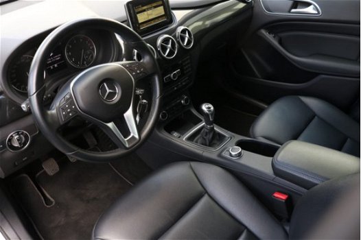 Mercedes-Benz B-klasse - 180 Ambition - 1