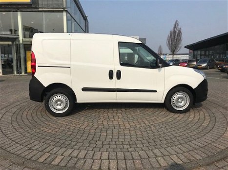 Opel Combo - GB 1.3 CDTi 95pk L1H1 S/S DPF Edition - 1