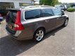 Volvo V70 - 2.5T Summum , Family line , Schuif/kanteldak , Xenon, 230PK - 1 - Thumbnail