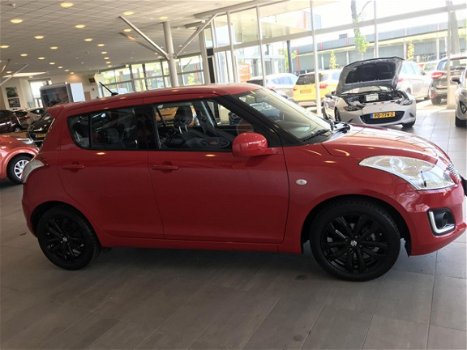 Suzuki Swift - 1.2 VVT 90pk 5D Bandit Sportief - 1