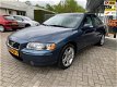 Volvo S60 - 2.5T Drivers Edition | 210 PK | Originele Nederlandse Auto| Auto Airco | Navigatie | PDC - 1 - Thumbnail