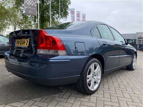 Volvo S60 - 2.5T Drivers Edition | 210 PK | Originele Nederlandse Auto| Auto Airco | Navigatie | PDC - 1