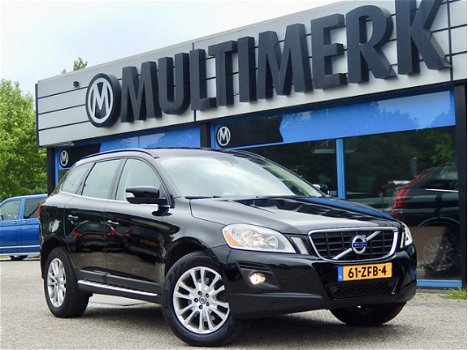 Volvo XC60 - 2.4 D5 Momentum AWD Automaat - 1