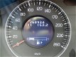 Volvo XC60 - 2.4 D5 Momentum AWD Automaat - 1 - Thumbnail