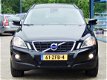 Volvo XC60 - 2.4 D5 Momentum AWD Automaat - 1 - Thumbnail