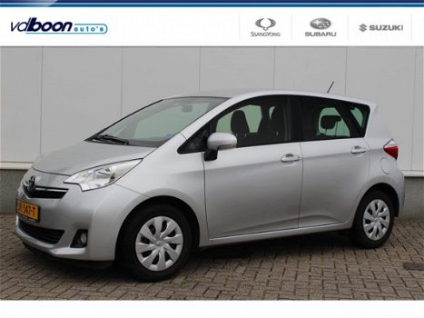 Toyota Verso S - 1.3 VVT-i Comfort Plus Automaat | Navi | Camera | Cruise - 1