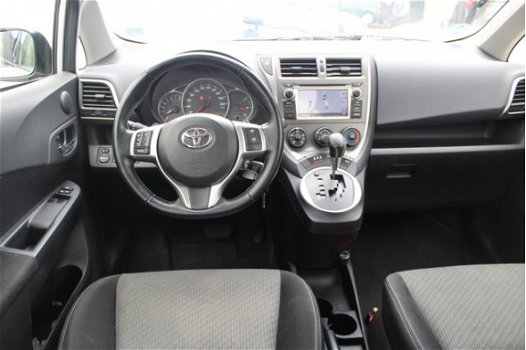 Toyota Verso S - 1.3 VVT-i Comfort Plus Automaat | Navi | Camera | Cruise - 1