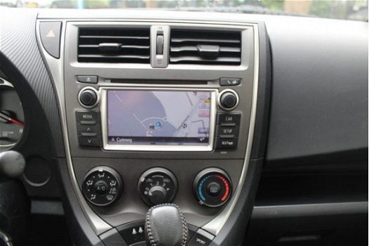 Toyota Verso S - 1.3 VVT-i Comfort Plus Automaat | Navi | Camera | Cruise - 1