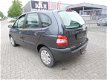 Renault Scénic - 1.6-16V Expression , AUTOMAAT, APK 5-2020, 2e eigenaar, Diverse auto's met automaat - 1 - Thumbnail