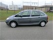 Citroën Xsara Picasso - 1.8i-16V Différence 2 - 1 - Thumbnail